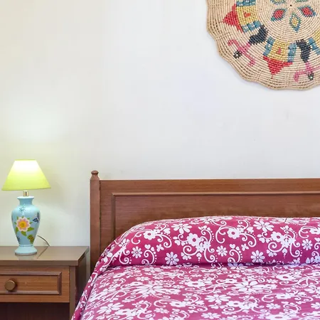 Spacious In Costa Rossa Vakantiehuis